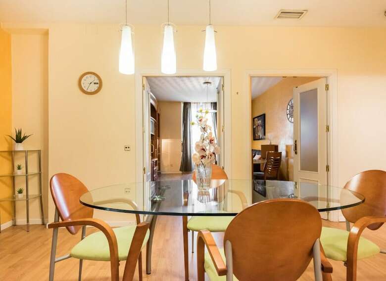 M&f Fuencarral Apartamento