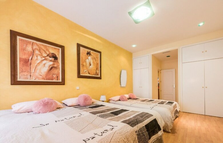 M&f Fuencarral Apartamento
