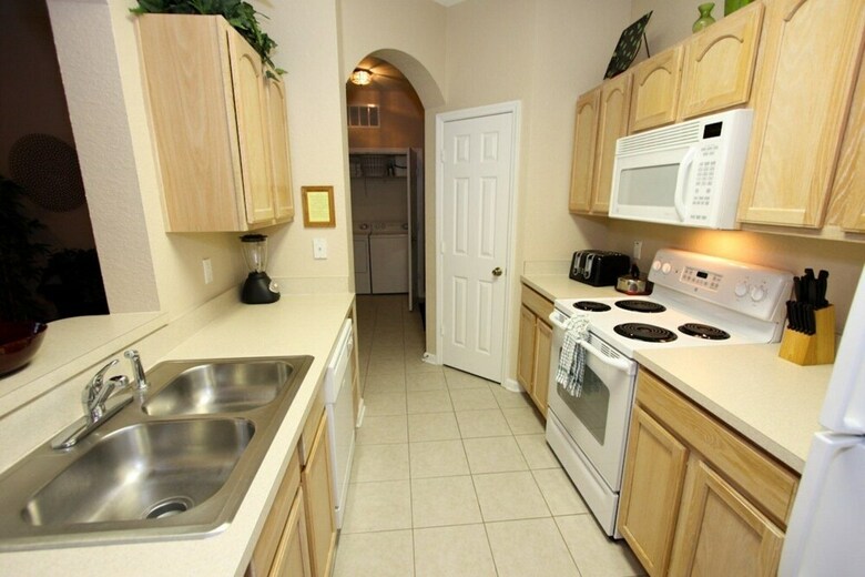 Penthouse 3 Bedroom 2 Bath Condo