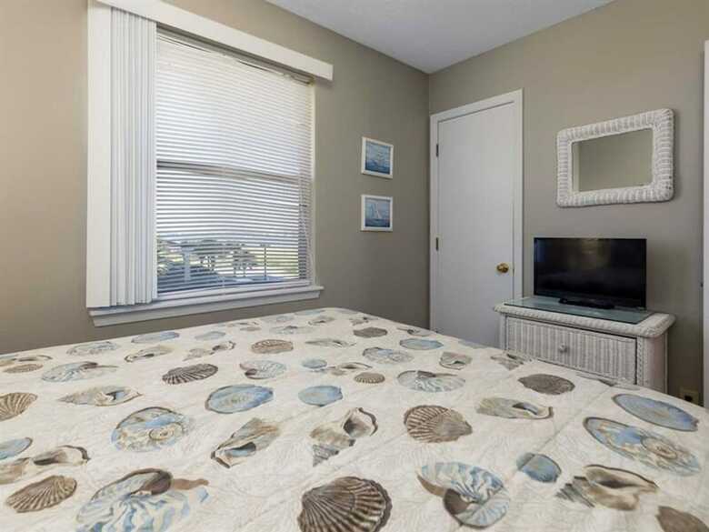 Seahorse 621 By Meyer Vacation Rentals