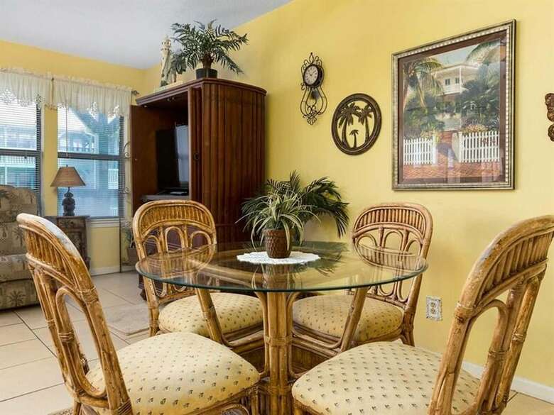 Sea Breeze 203 By Meyer Vacation Rentals