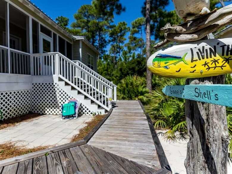 Gene's & Shell's By Meyer Vacation Rentals