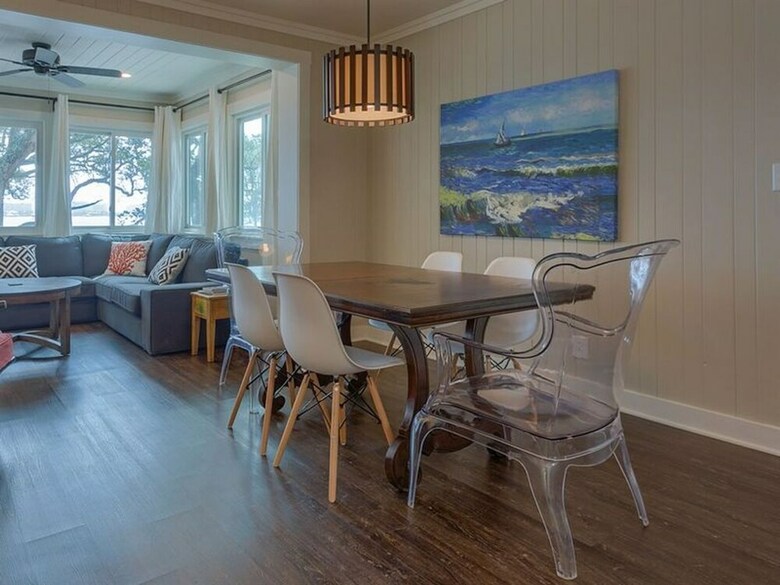 Sunny South By Meyer Vacation Rentals