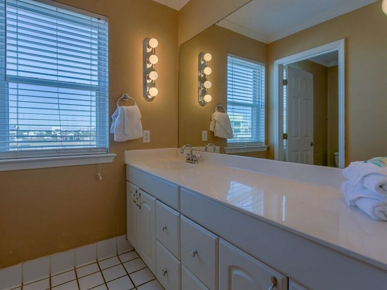Kokomo By Meyer Vacation Rentals