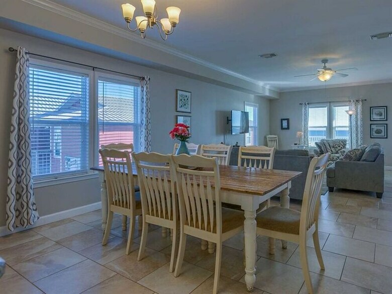 Sol Mate By Meyer Vacation Rentals