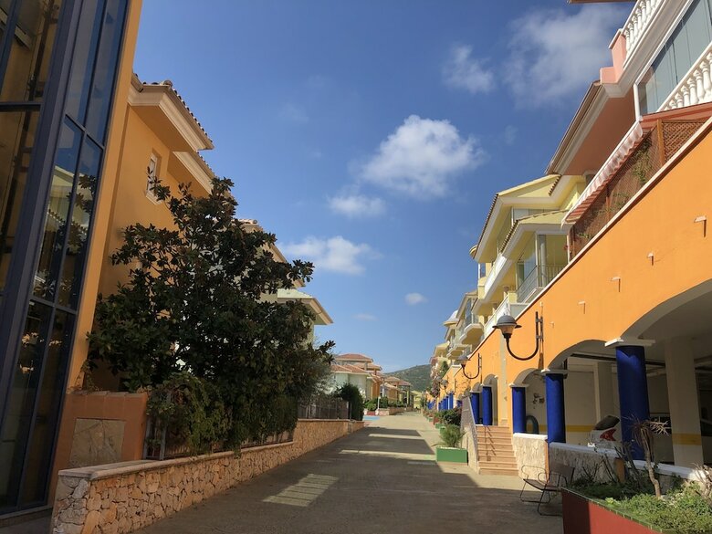 Apartamentos Pe��scola - Urb. Nerea