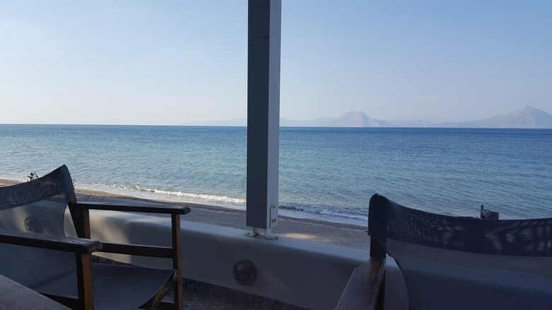 Patras Luxury Seaside House