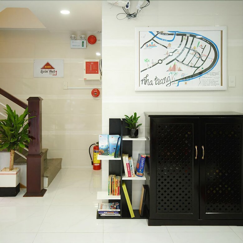 Aparthotel Livin' Hub Hostel & Apartment
