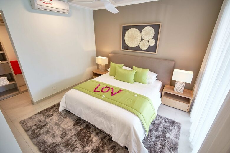 Apartamentos Ocean Legends Beachfront Suites