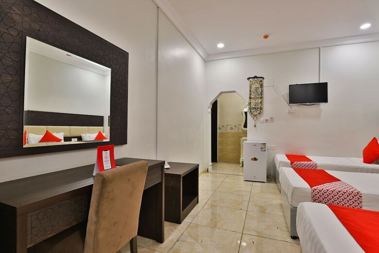 Oyo 355 Haifaa' Furnished Units