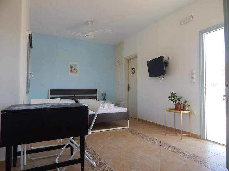 Aparthotel Armonia Studios And Villas