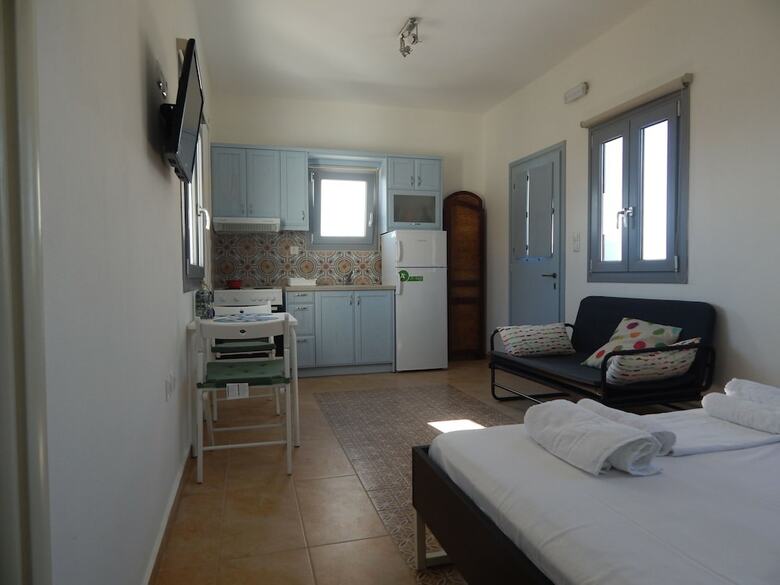 Aparthotel Armonia Studios And Villas