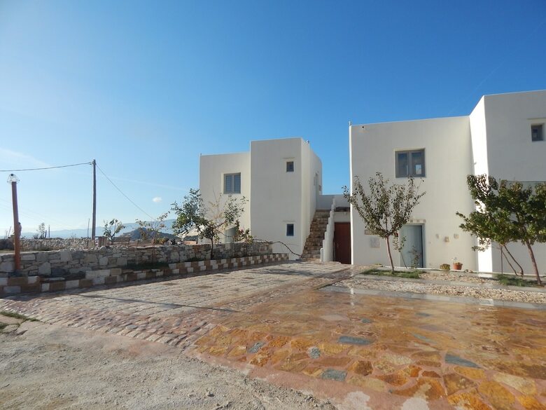 Aparthotel Armonia Studios And Villas