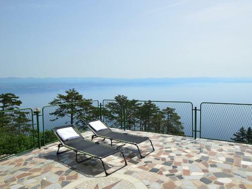 Apartment Tuli�evica