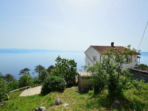 Apartment Tuli�evica