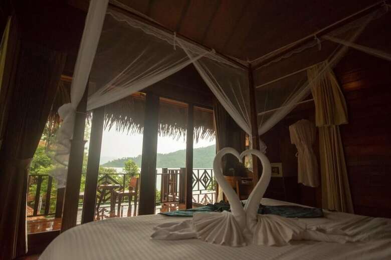 Hotel Sawan Sunset Resort