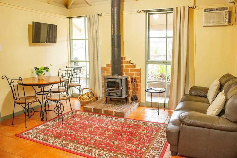 Kalimna Woods Cottages