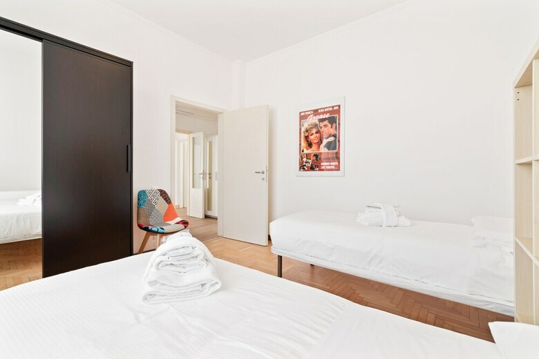 Santa Rita Roomy Apartment