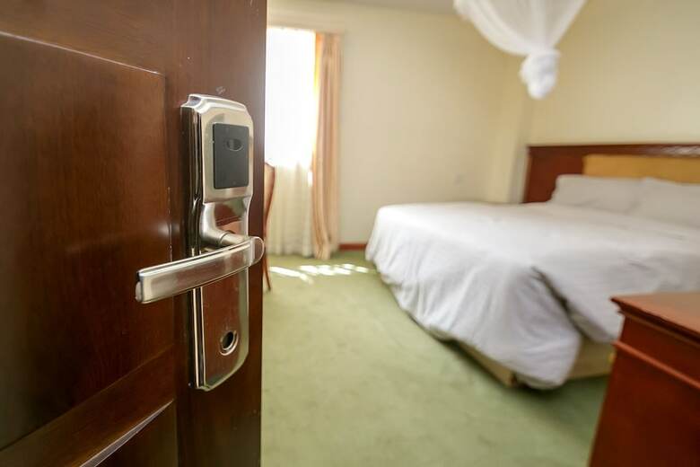 Olive Gardens Hotel