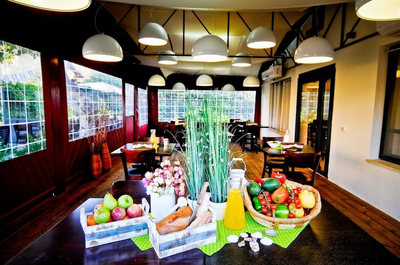 Posada O-live Dolphin Village