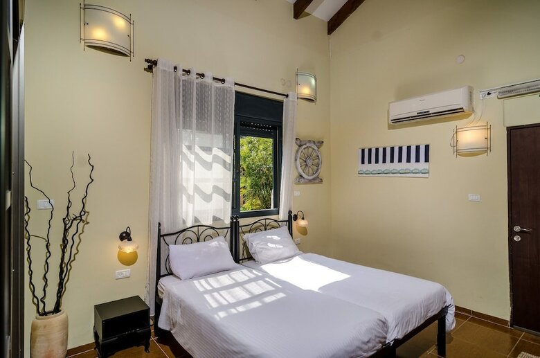 Posada O-live Dolphin Village