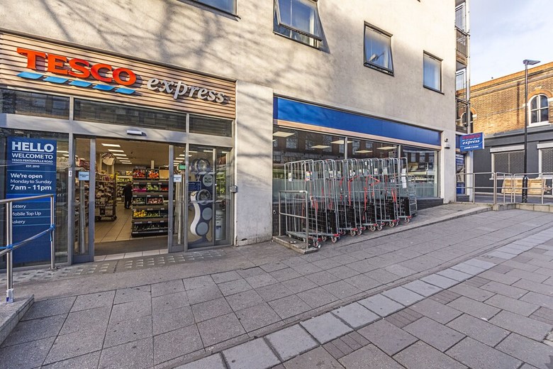 Splendid 3 Bedroom Apartment Kings Cross