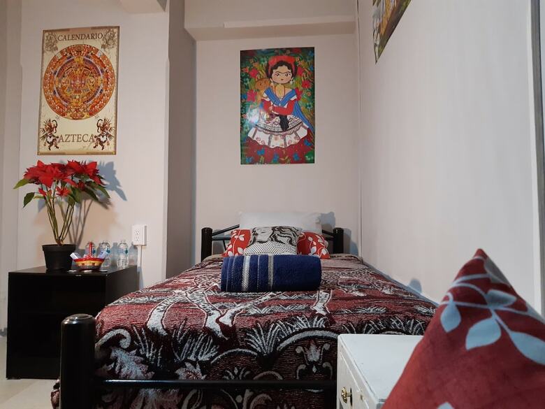 Bed & Breakfast Alameda House