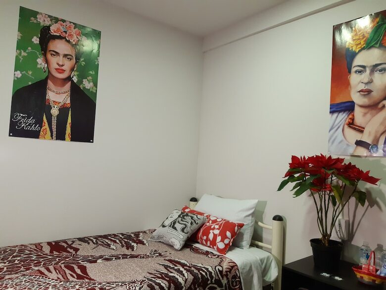 Bed & Breakfast Alameda House