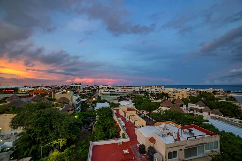 Aparthotel Singular Joy Vacation Rentals