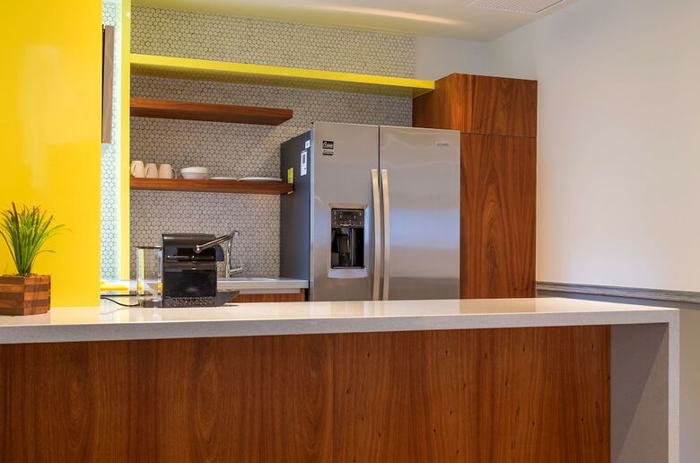 Aparthotel Singular Joy Vacation Rentals