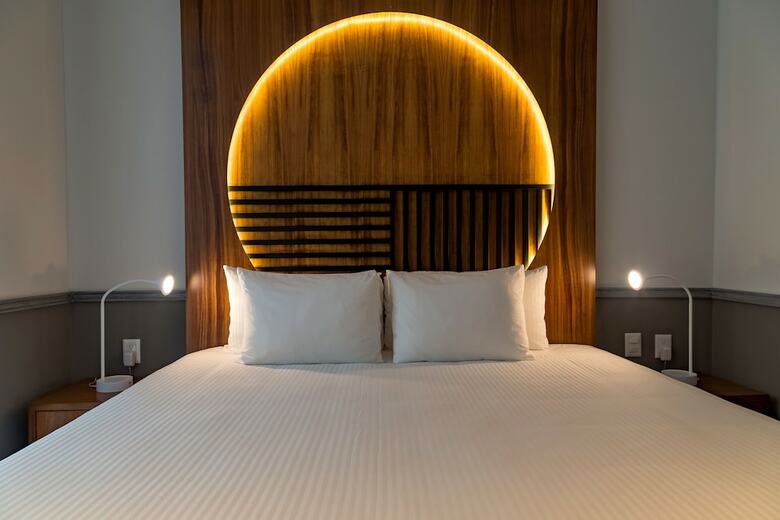 Aparthotel Singular Joy Vacation Rentals