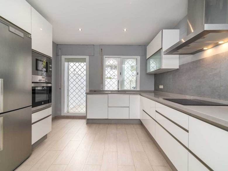 Hostal R�o Real Sunshine Retreat