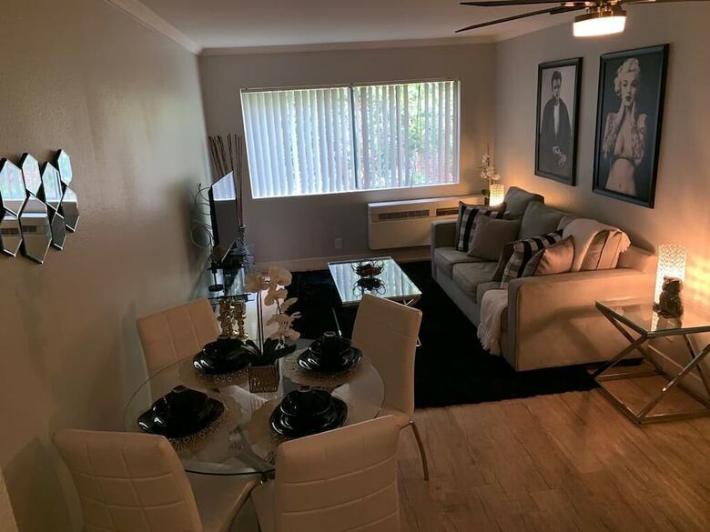 Apartamentos Hollywood Charming Vacation