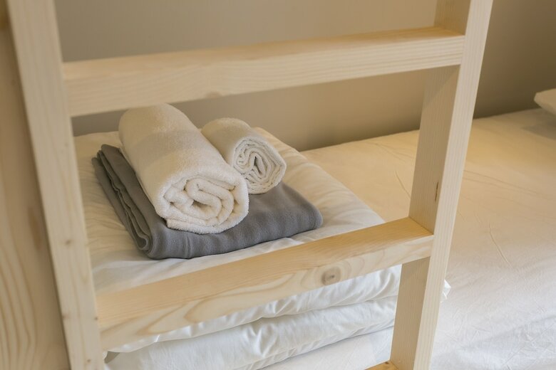 Hostal Circle Surfcamp - Porto Surf House Hostel