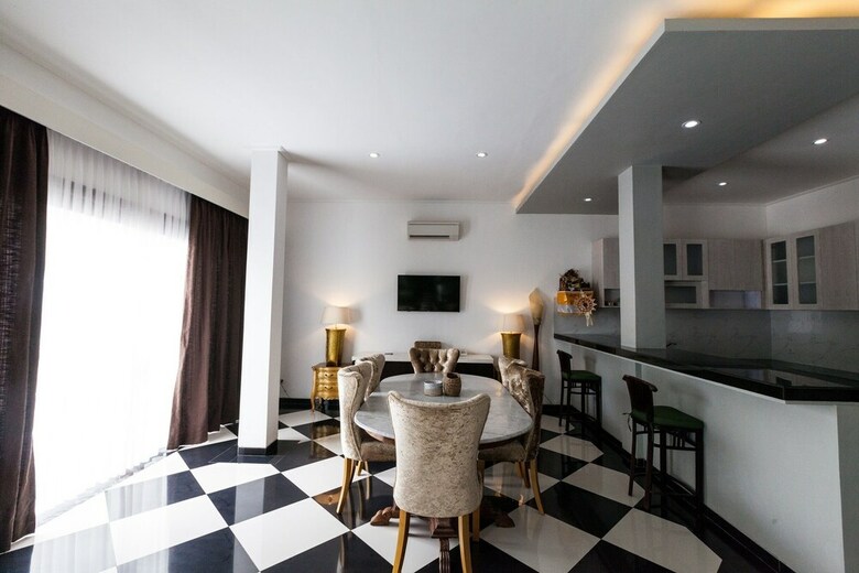 Villa The Griyani Suite