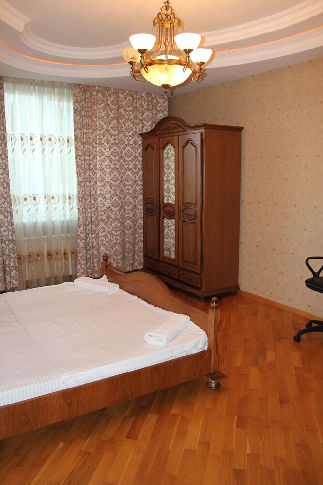 Apartment On Mahammad Nakhchivani 14