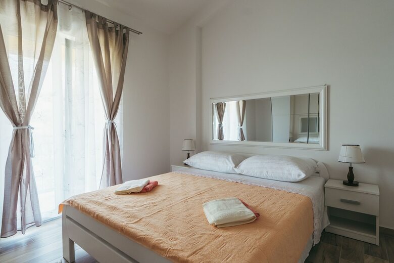 House Estera