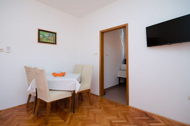 Apartments Mirjana