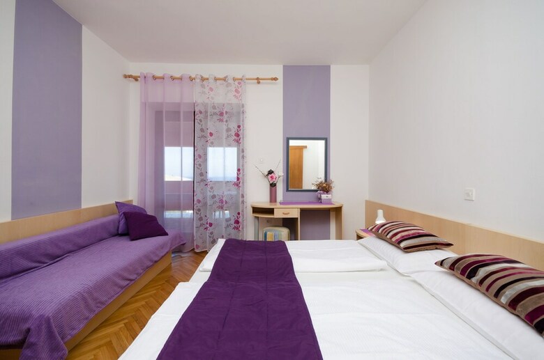 Apartments Mirjana