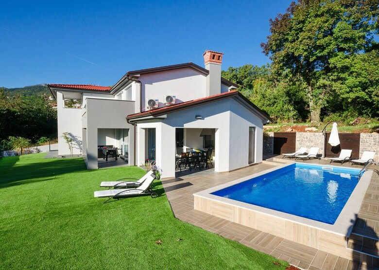 Villa Alex