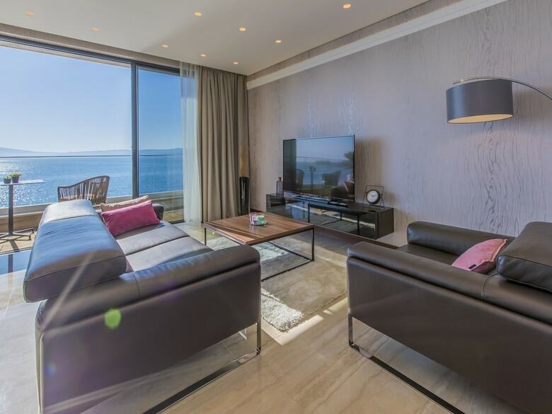 Apartments Del Mar 5