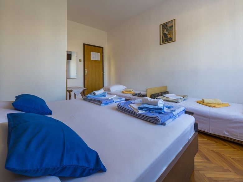 Apartamentos Rooms Zeljka 2