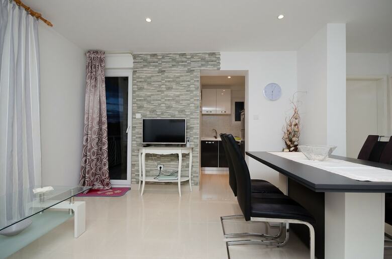 Apartments Ruzica