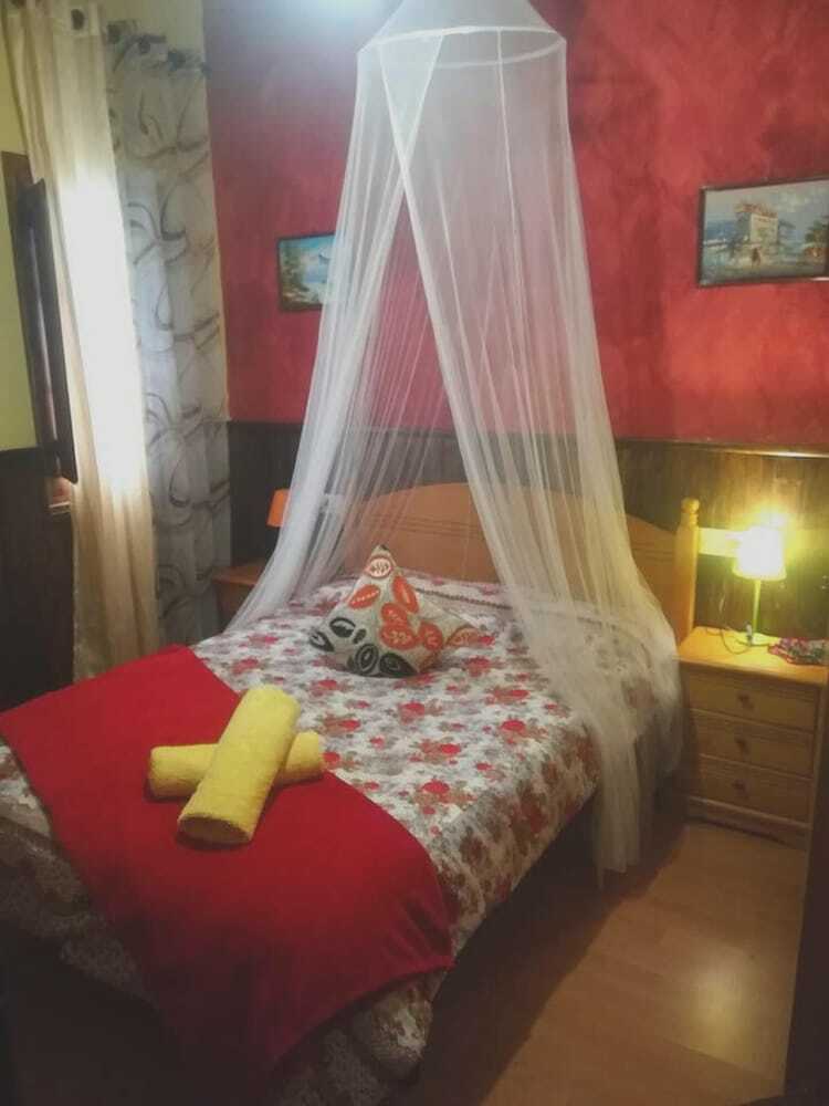 House With 2 Bedrooms In Chulilla