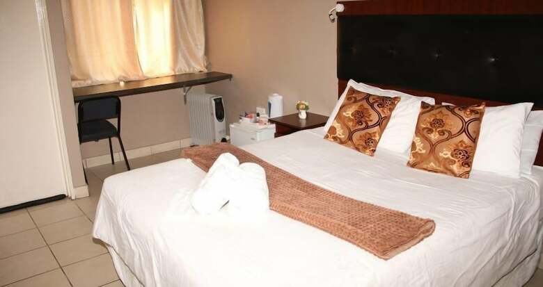 Hotel Bubble Ball Guest House