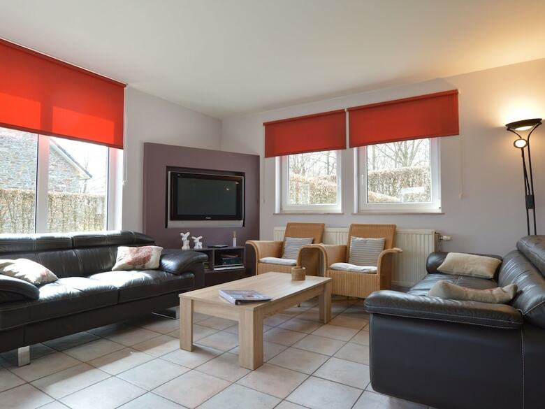 Spacious Holiday House, Can Be Divided In Two Different Parts