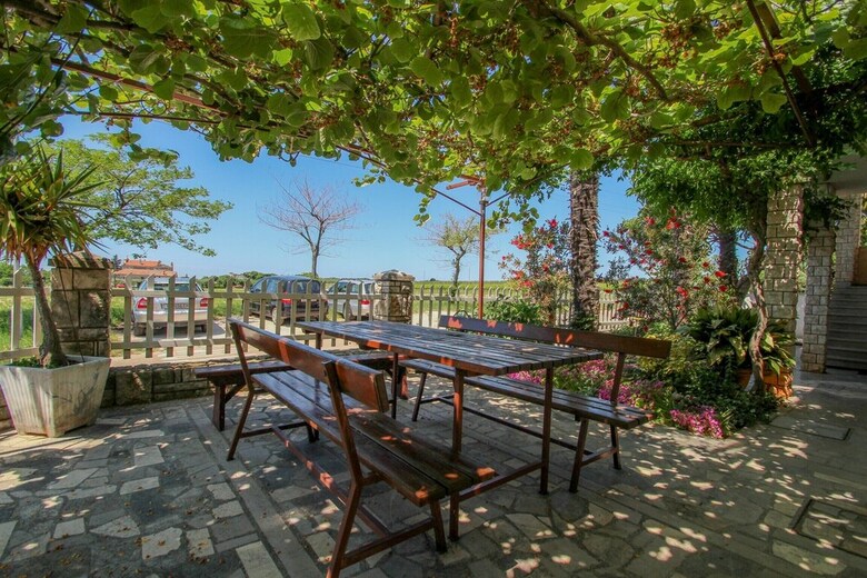 Apartamentos Sanja