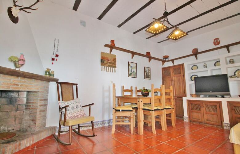 1065 Villa El Ventorrillo