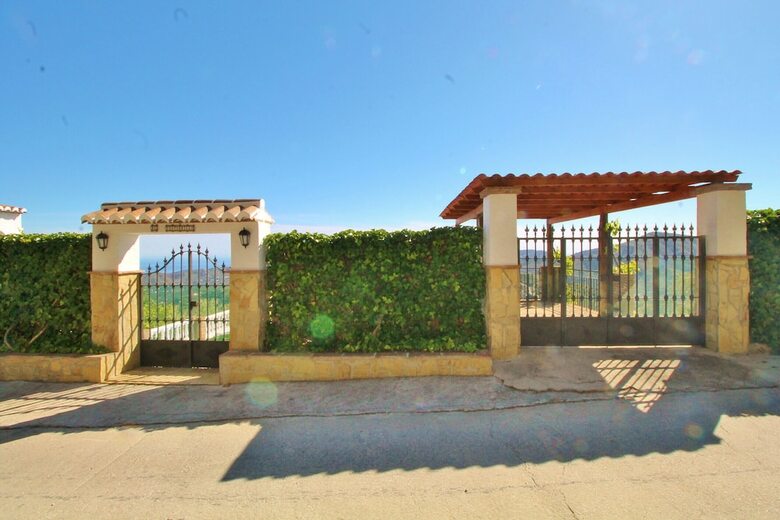1065 Villa El Ventorrillo