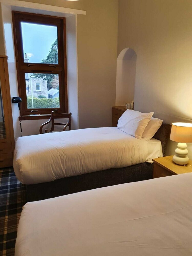 West End Hotel
